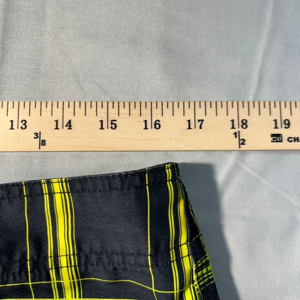 Hurley Board Shorts MB04PRG Mens 32 Black Neon Plaid Recycled Surf Beachwear